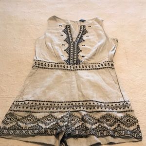 Ann Taylor Loft Petite Romper☀️